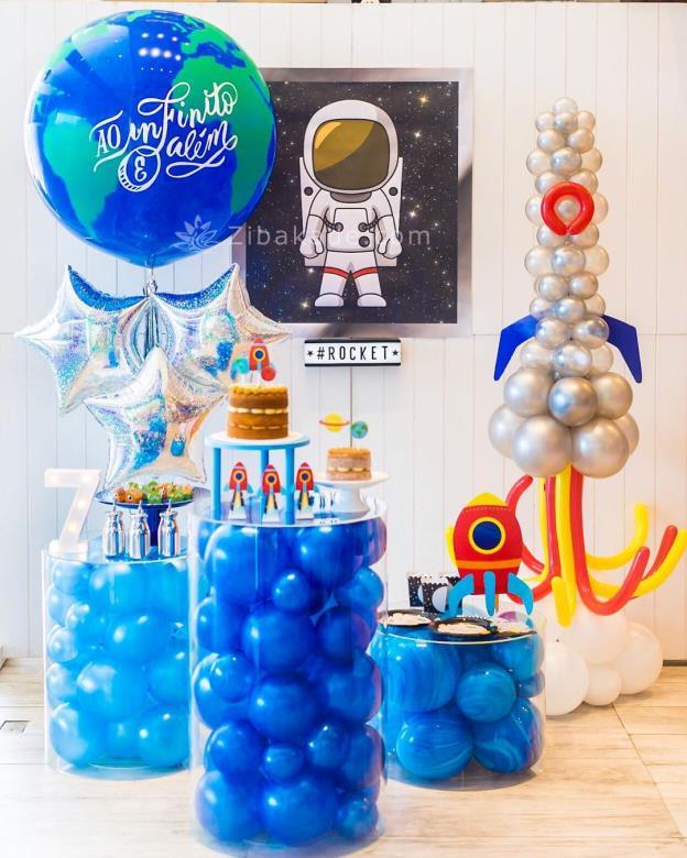 تم تولد فضانورد - Spaceman